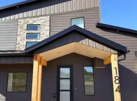 The Meadow at Natl Parks -Hot Tub- Sleeps 10-Family