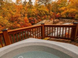 Lay Lodge at Falling Water Resort，位于Walhalla的酒店