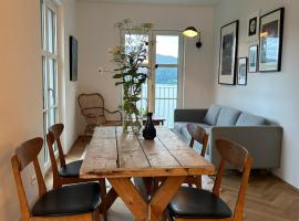 Seaside apartment，位于Volda的酒店
