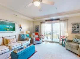 Ocean view condo with shared pool, fitness room, & balcony