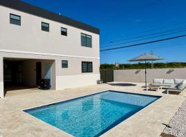 Casa Haven at Boqueron wt Solar System，位于博克龙的酒店