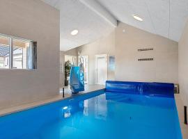Villavilla 913 - Marielyst, Lollandfalstermøn，位于Idestrup的酒店