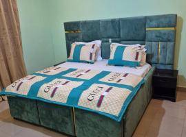 G and E Guesthouse，位于Kumba的酒店