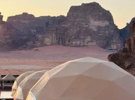 Red sand tent