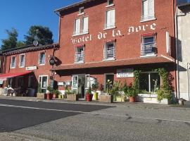 Logis Hôtel Restaurant de la Dore，位于Vertolaye的酒店