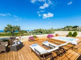 Villa Victoria - A Private Family Gem
