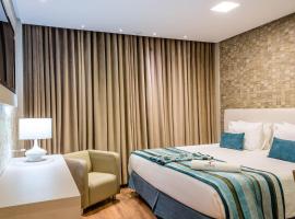 Vox Hotel，位于圣若昂迪梅里蒂的酒店