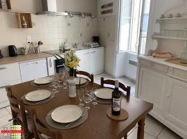 Echoppe Ancienne Boutique de cordonnier avec jardin privé，位于德罗讷河畔欧布泰尔的酒店
