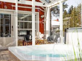 Nordic SPA&Sauna Retreat Vantaa，位于万塔的酒店