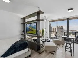 Luxury Studio Suite City Views downtown Miami bay
