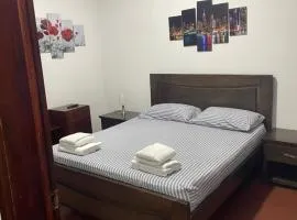 Habitación para pareja Baño Privado piscina en Buga