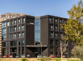 Hotel Cube，位于巴尔的酒店