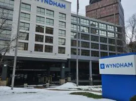 Wyndham Rochester Downtown