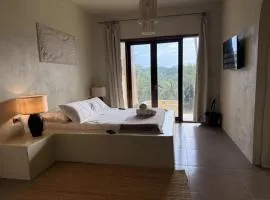 Palm Terrace Suites By Lumaya