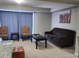Christy Homes - Cozy & Bright 3BR Midland Home，位于米德兰的酒店