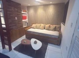 01 Kitnet próximo da praia com ar-condicionado