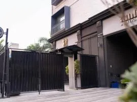 Ambiance Boutique Art Hotel Lahore
