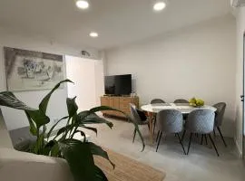 Large New House with Terraces and Air Conditioning