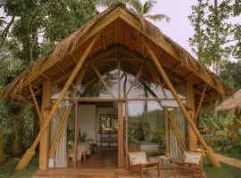 Luxury Bamboo Jungle Chalet Retreat