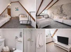 Charming Rooftop Apartment