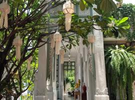 The Royal Haven，位于Donohoe的酒店