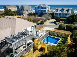 New Listing Semi Ocean Front with Pool & Hot Tub