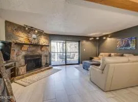 Ski View Condo by Beyond Expectations with Fireplace