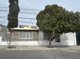 Se Renta Casa