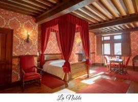 维尤克斯佩鲁日酒店，位于佩鲁日的酒店