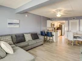 Oceanside Retreat in Mantoloking: Walk to Beach!
