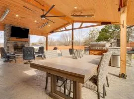 Group Getaway Near Eufaula Lake & Boat Ramp!