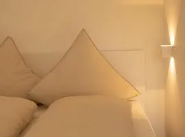 AHRoom, Zentrumsnahe 1- Zimmer Wohnung