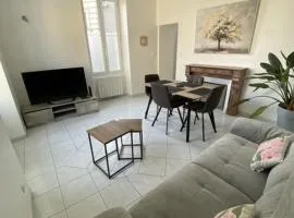 Maison 2 chambres au coeur de Noyen
