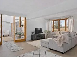 White Stone House: Pet-Friendly Home on 10 acres!