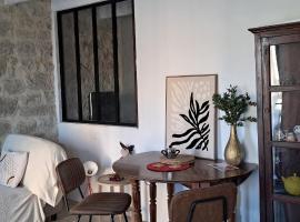 Gîte au cœur du Quercy，位于Vaylats的酒店