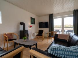 Feriehuset Fiskervej ved Feriecenter Slettestrand，位于菲耶里茨莱乌的酒店