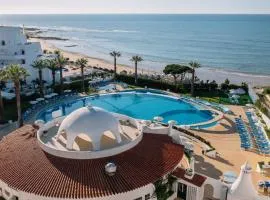 Monicca Collection Oura View Suites
