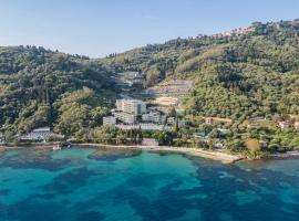 Mythos Palace Resort - Adults Only，位于布卡里的酒店