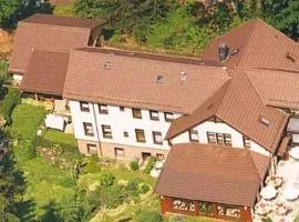 Benz Café & Pension