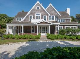 Monomoy Mansion in Nantucket，位于楠塔基特的酒店