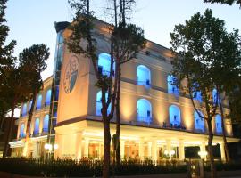 Hotel Il Gabbiano，位于切塞纳蒂科的酒店