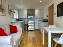 Whitley Old Garage-Uk38771