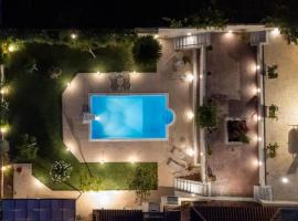 Artemis Riviera Near Athen's Airport By SEM，位于阿特米达的酒店