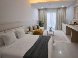 1001 Stars Hotel，位于胡志明市的酒店