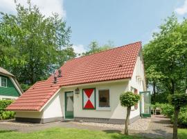 Villa with spacious garden near Heeten，位于Heeten的乡村别墅