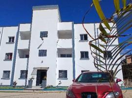 RESIDENCE LA RIVIERE Ambohijanahary，位于Mandriankeniheny的酒店