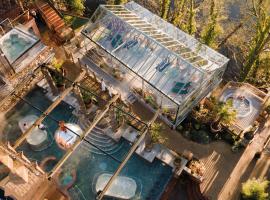 The Rabbit Hotel & Retreat，位于坦普尔帕特里克的酒店