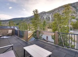 Frisco Condo w/ Rooftop Deck: Walk to Main St!
