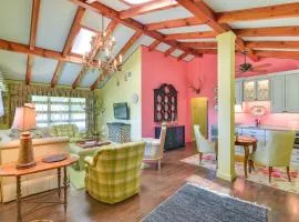 La Petite Chalet with Views in Blue Ridge Mtns!