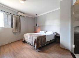 Hotel PrimeInn，位于坎皮纳斯的酒店